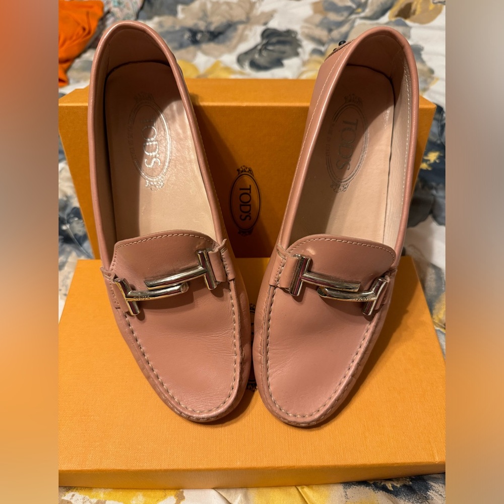 Women's Tod's shoes size 38 1/2 light pink